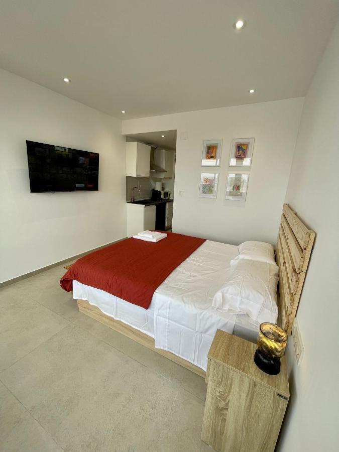 Sky Views Studio In City Centre Alicante Eksteriør billede