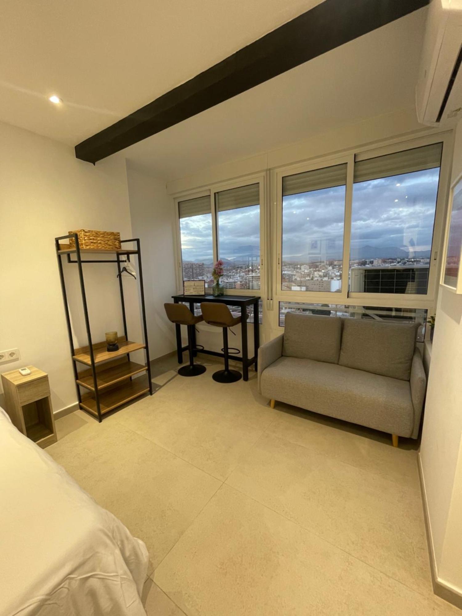 Sky Views Studio In City Centre Alicante Eksteriør billede